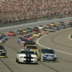 Rivoluzione NASCAR: gare spezzate e punteggi intermedi. Ed è polemica