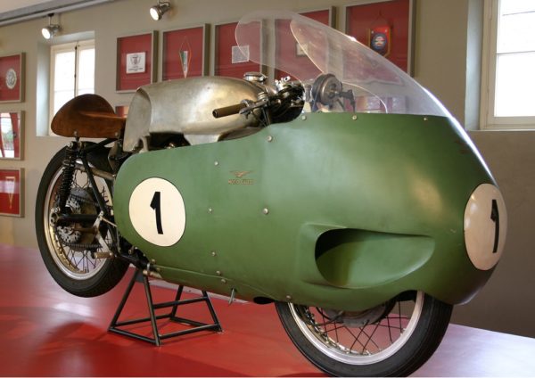 moto-guzzi-motorcycle-museum-13-copia