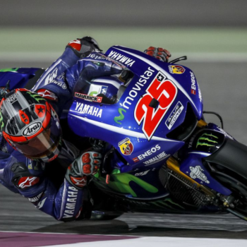 MotoGP: a Losail Vinales sconquassa tutti in FP1, Rossi molto attardato