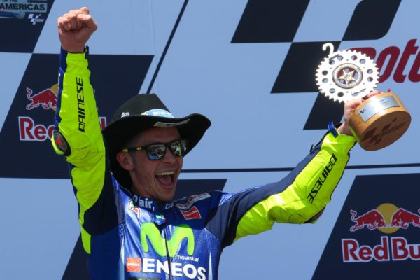 46-valentino-rossi-itabl1_3532-gallery_full_top_fullscreen