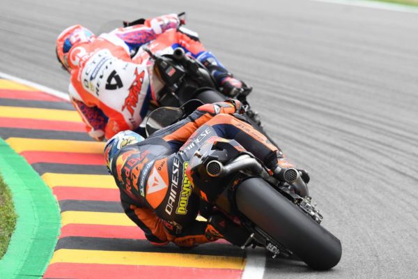 44-pol-espargaro-espe_dsc_4170-gallery_full_top_lg