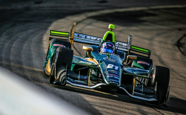 Newgarden vince l'Iowa Corn 300