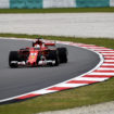 Sepang si asciuga, e nelle FP2 svettano le Ferrari. Alonso 5°, Grosjean colpisce un tombino!