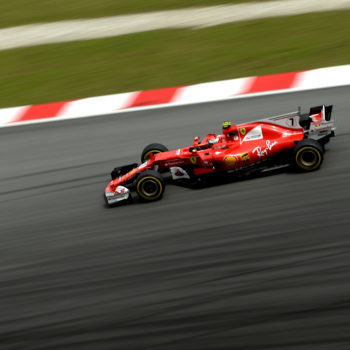 Nelle FP3 di Sepang è 1-2 Ferrari, ma Vettel deve sostituire il motore. Mercedes toglie gli aggiornamenti!