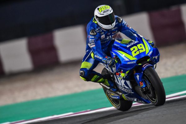 29-andrea-iannone-italg5_2621-gallery_full_top_fullscreen