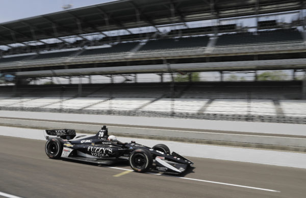 Indy 500, la Pole va a Ed Carpenter! Disfatta per la Honda, Rossi è 32°