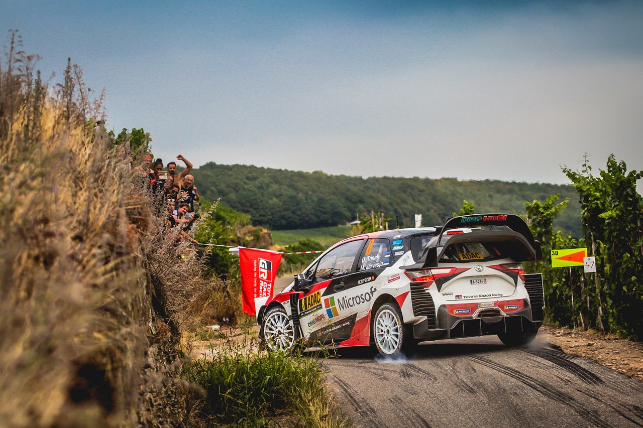 Tanak rafforza la leadership, perdono Neuville e Ogier. Fabio Andolfi secondo tra le R5