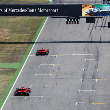 Il sabato nero della Ferrari. Vettel: “Mi sento vuoto”, Leclerc: “Non è stata la nostra giornata”