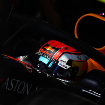 Hamilton punge Gasly: “Alonso in F1? C’è almeno un sedile libero nei team che possono vincere…”