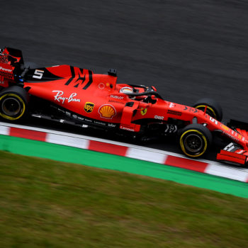 Vettel è una furia a Suzuka: pole e record! 2° Leclerc davanti alle Mercedes, 5° Verstappen