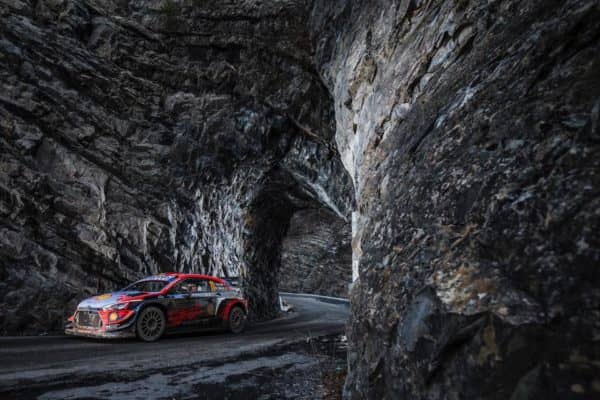 La maledizione è sfatata: Thierry Neuville vince il Rally di Montecarlo!