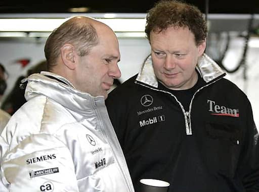 Ron Dennis e Mike Coughlan.