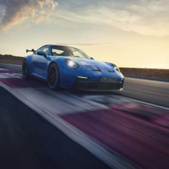Porsche svela la nuova 911 GT3: 510 CV aspirati, 320 km/h e tanto… motorsport