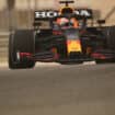F1, test Bahrain: Verstappen impressiona, Mercedes lascia perplessi. 5° Sainz