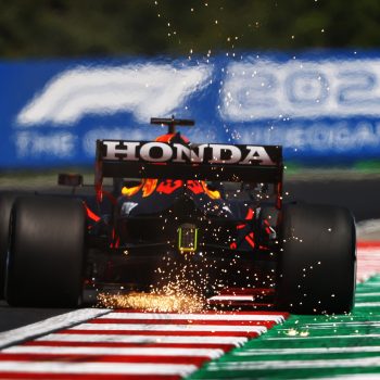 Max Verstappen si prende le FP1 del GP d’Ungheria. Bottas davanti a Hamilton