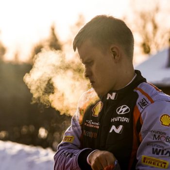 “Questo non è sport”: Ott Tänak attacca l’ibrido dopo il ritiro al Rally Svezia