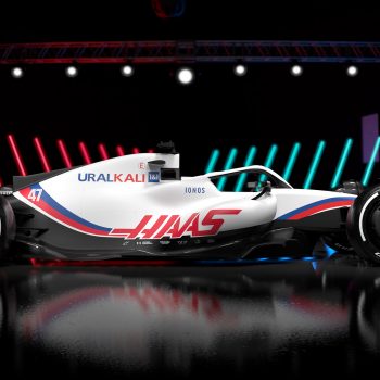 L’alba della nuova era della Formula 1 inizia dalla Haas VF-22
