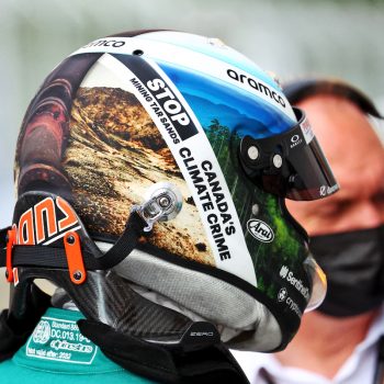 Aston Martin ha proibito a Vettel di indossare il casco contro i crimini ambientali canadesi?