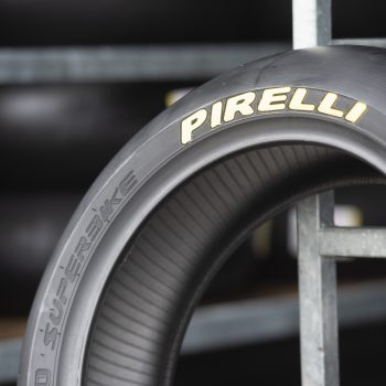 pirelli-diablo-superbike (1)