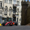 F1, qualifiche GP Azerbaijan: Leclerc centra una clamorosa pole davanti a Verstappen!
