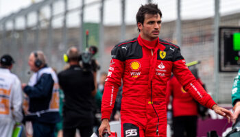 Respinta l’istanza della Ferrari: la FIA conferma la penalità data a Sainz in Australia