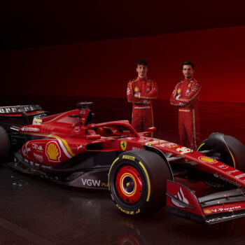 Leclerc e Sainz: “La Ferrari SF-24 al simulatore è un passo avanti rispetto alla SF-23”